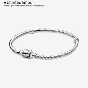 Pandora Pandora Moments Barrel Clasp Snake Chain Bracelet
